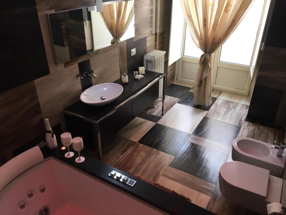 Donna Teresa Hotel Naples Luaran gambar