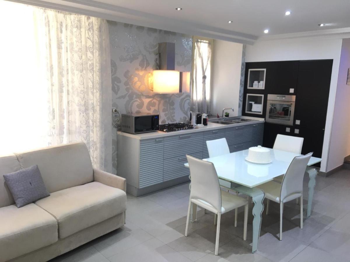 Donna Teresa Hotel Naples Luaran gambar