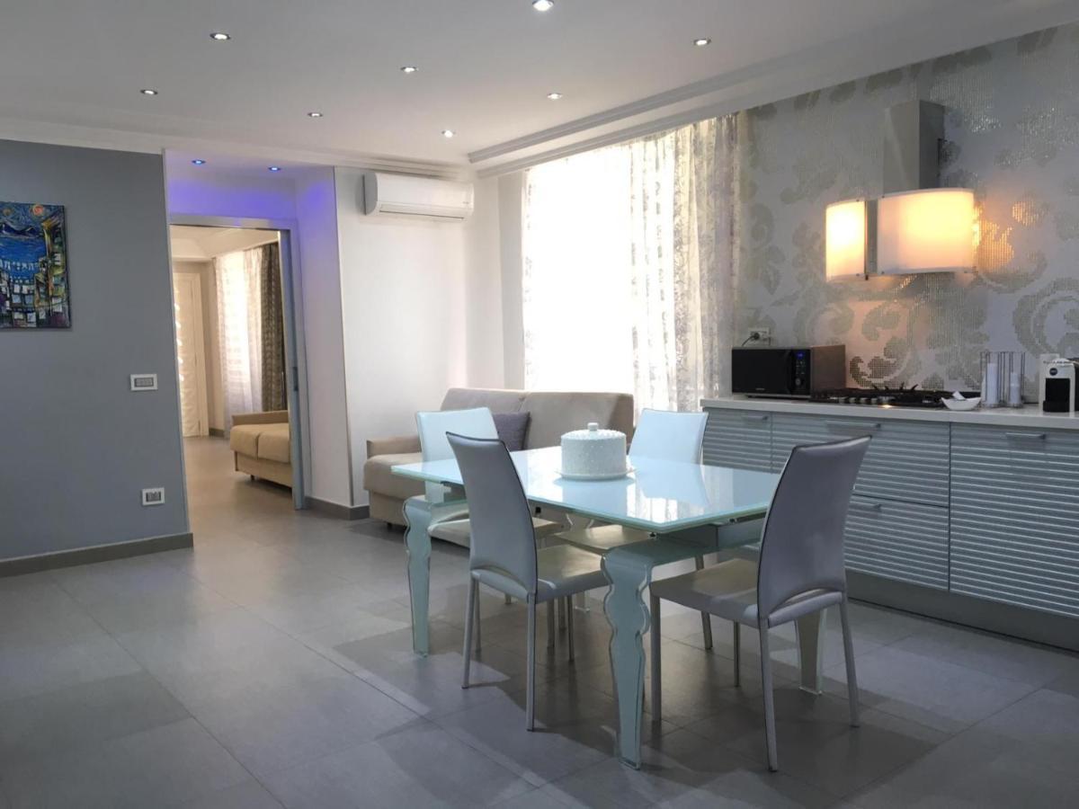 Donna Teresa Hotel Naples Luaran gambar